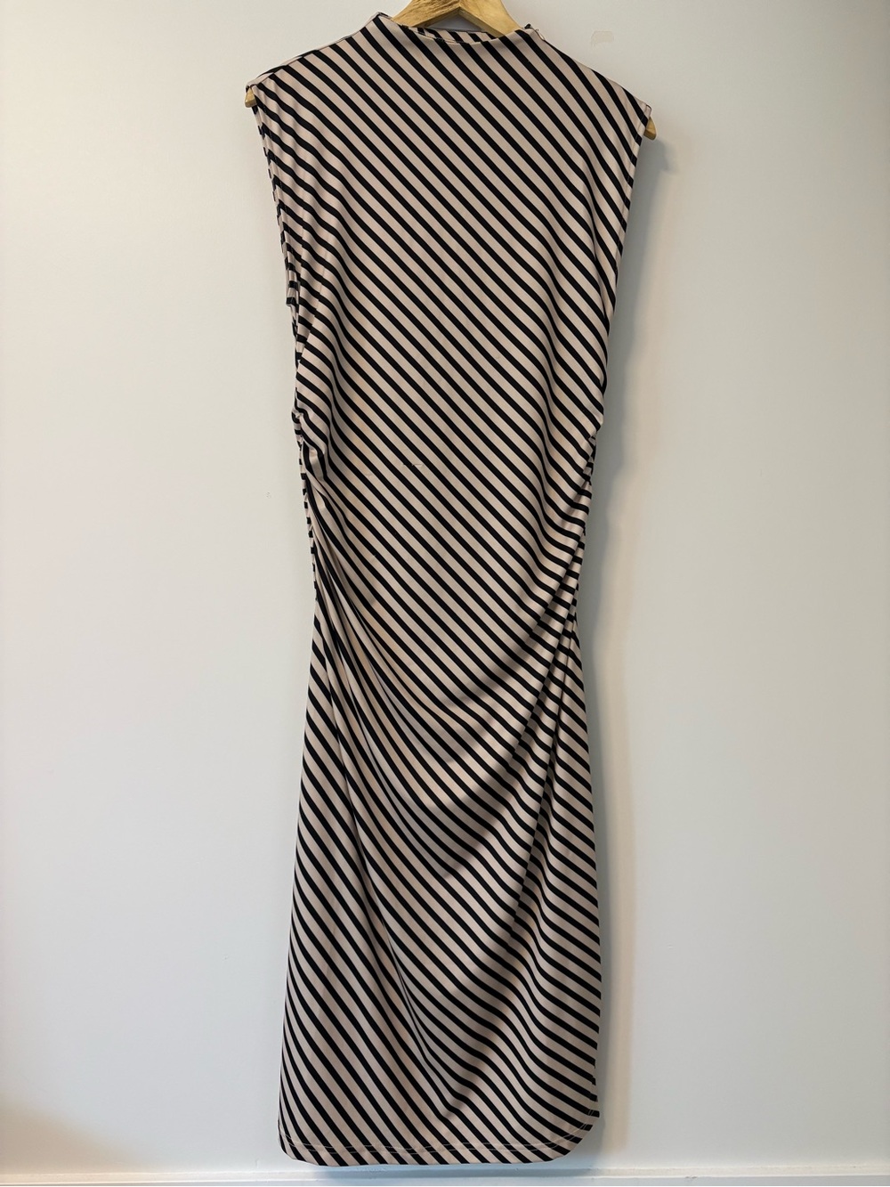 Forever 21 Black and Beige Striped Sleeveless Midi Dress